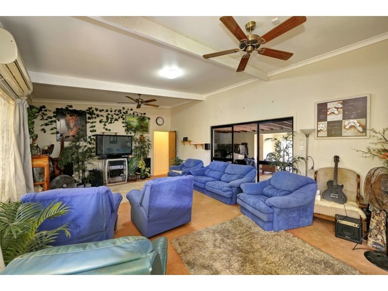 8 The Boulevard, Avoca QLD 4670