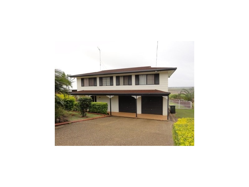 61 Rehbein Avenue, Qunaba QLD 4670