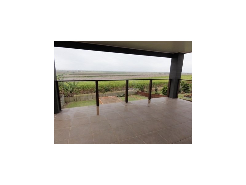 61 Rehbein Avenue, Qunaba QLD 4670