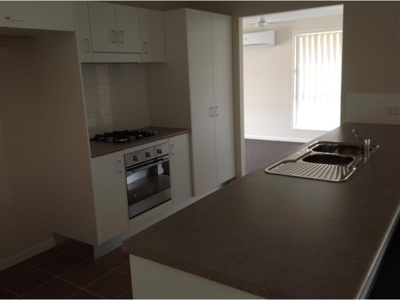 Moore Park Beach QLD 4670