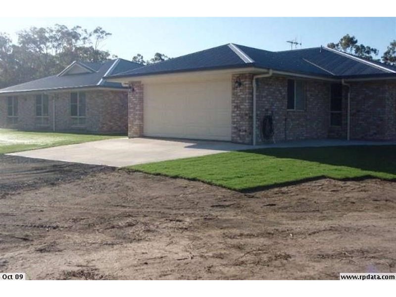 Moore Park Beach QLD 4670