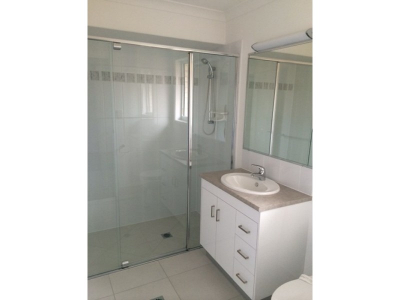 2A Quinn Street, Kepnock QLD 4670