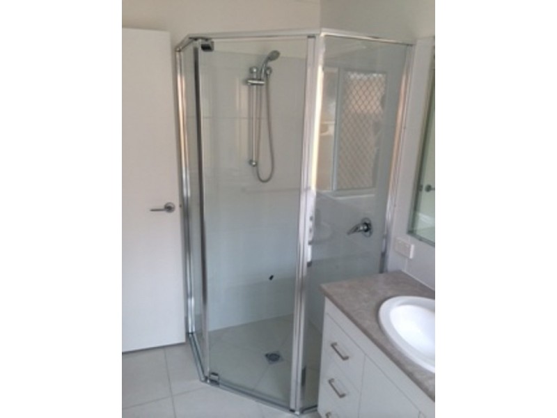 2A Quinn Street, Kepnock QLD 4670