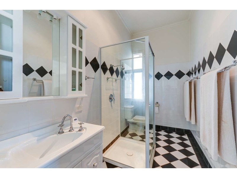 49 Hunter Street, Burnett Heads QLD 4670