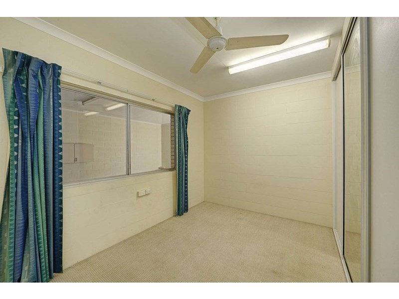 4/27 See Street, Bargara QLD 4670
