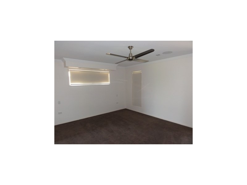 48 Greathead Road, Kepnock QLD 4670