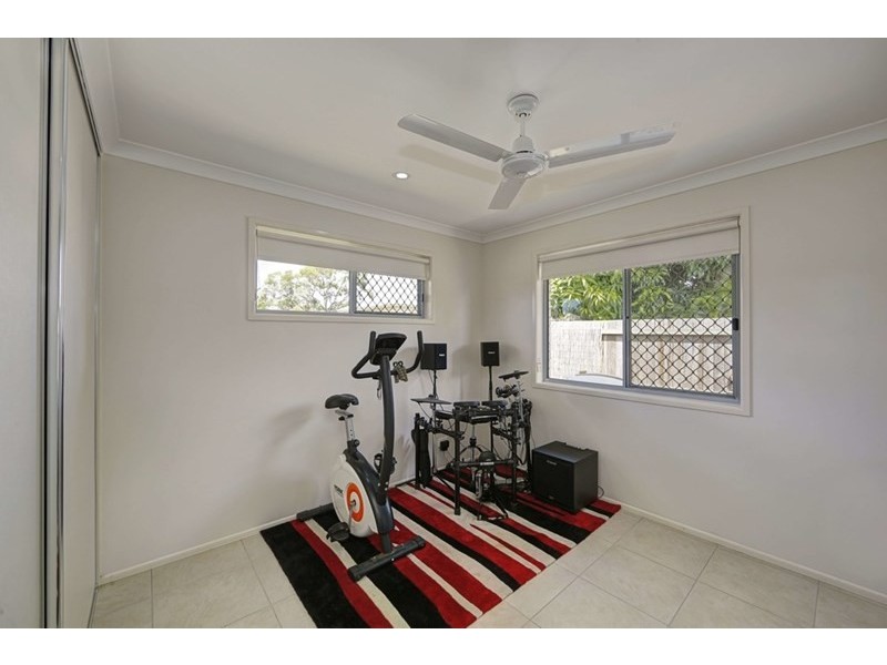 8 Isambert Lane, Millbank QLD 4670