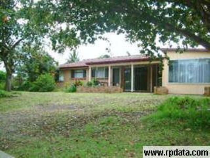 39 Bathurst Street, Elliott Heads QLD 4670