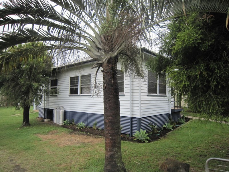 3 Lamb Street, Walkervale QLD 4670