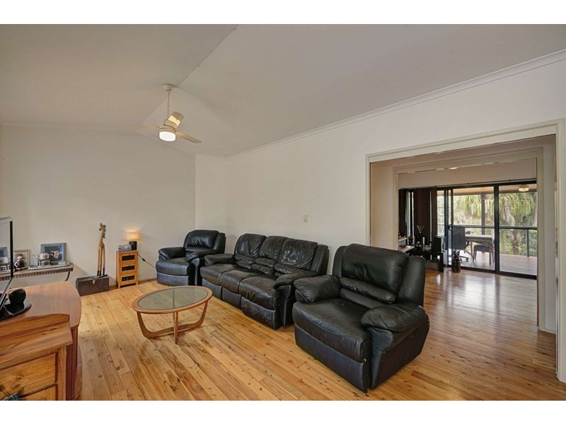 15 Plum Tree Crescent, Moore Park Beach QLD 4670