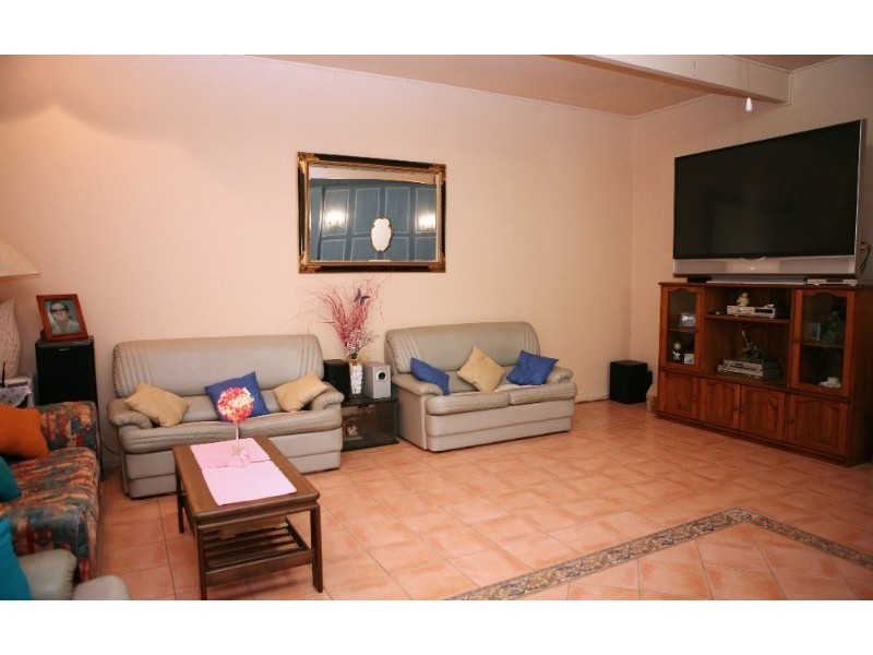 26 Fe Walker Street, Kepnock QLD 4670