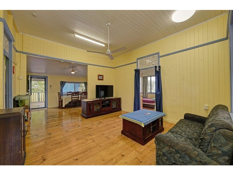 39 Maryborough Street, Walkervale QLD 4670