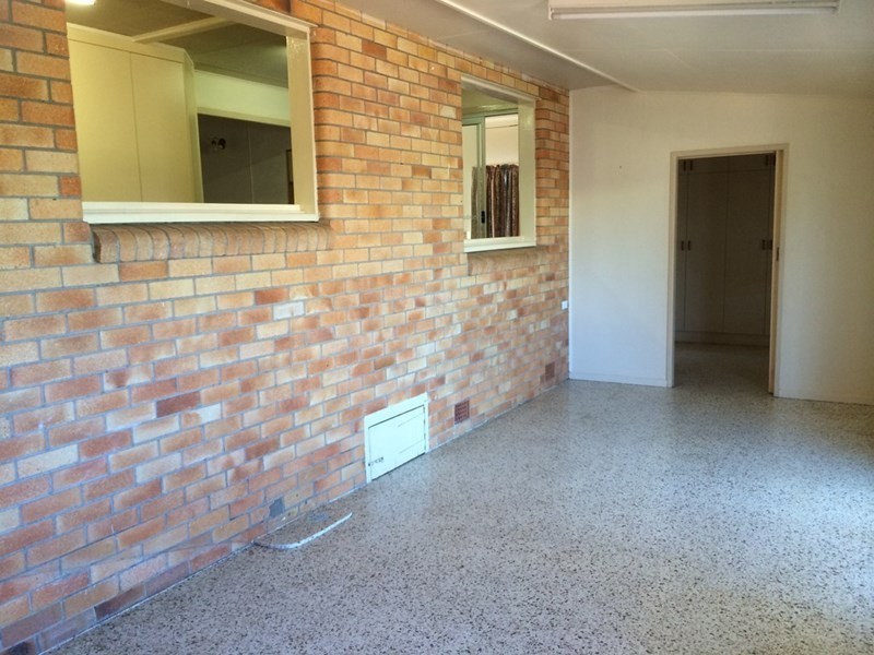 4 Parsloe Street, Svensson Heights QLD 4670