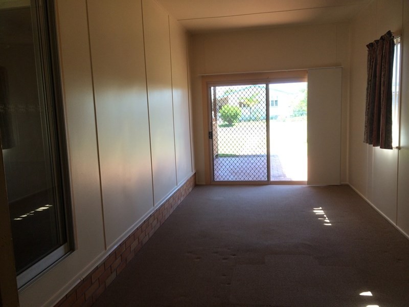 4 Parsloe Street, Svensson Heights QLD 4670