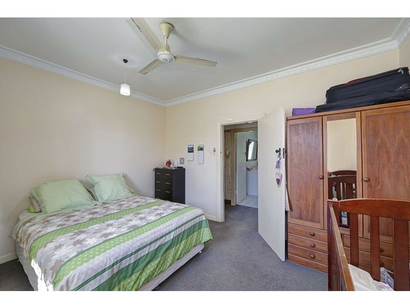 4 Wainwright Street, Svensson Heights QLD 4670