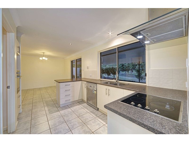 7 Caprice Drive, South Bingera QLD 4670