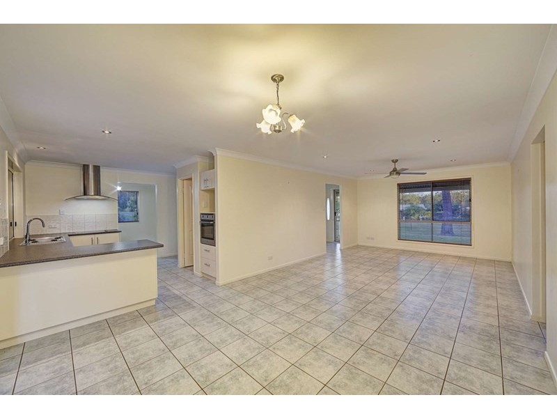 7 Caprice Drive, South Bingera QLD 4670