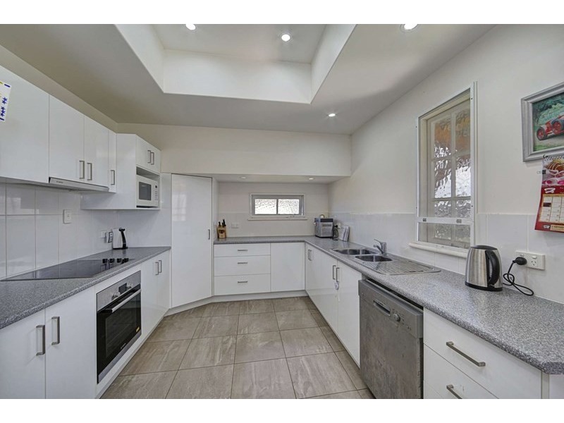 21 Agnes Street, Bundaberg North QLD 4670