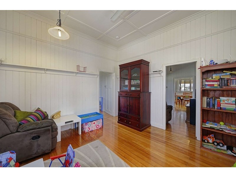 21 Agnes Street, Bundaberg North QLD 4670