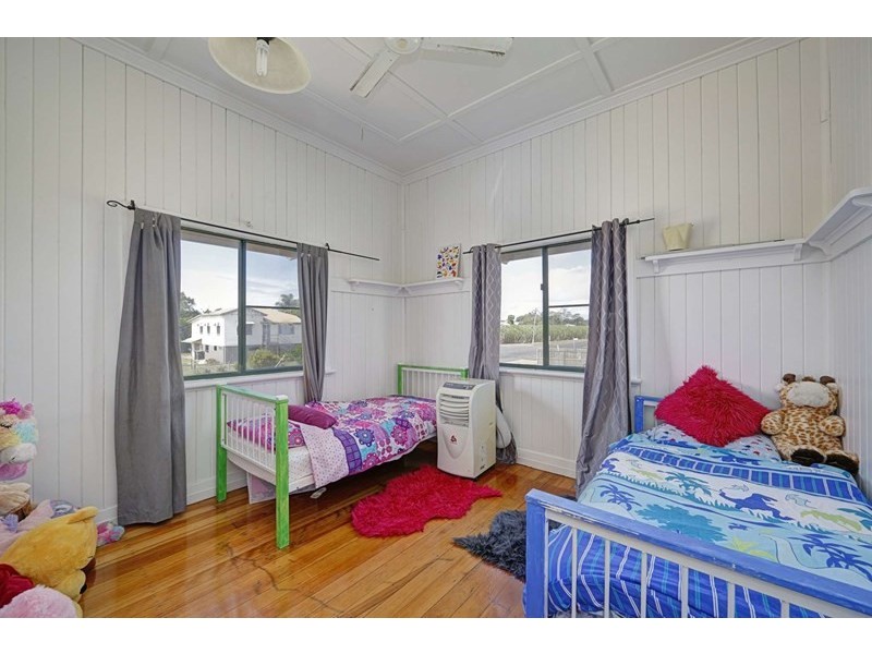 21 Agnes Street, Bundaberg North QLD 4670