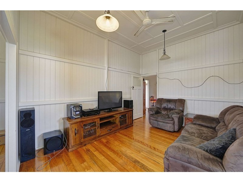 21 Agnes Street, Bundaberg North QLD 4670