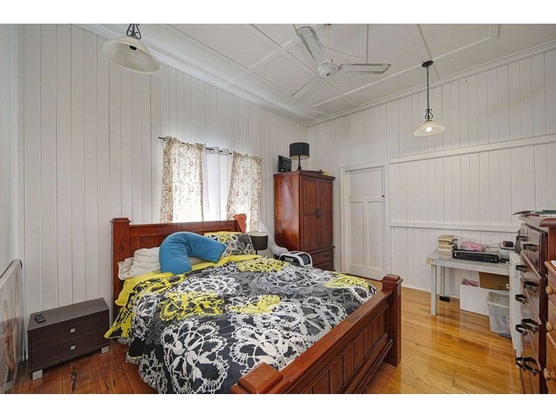 21 Agnes Street, Bundaberg North QLD 4670