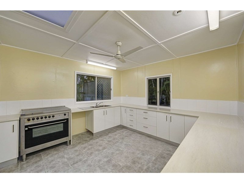 224 Cummins Road, Branyan QLD 4670