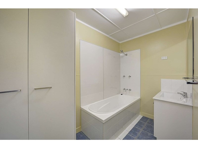 224 Cummins Road, Branyan QLD 4670