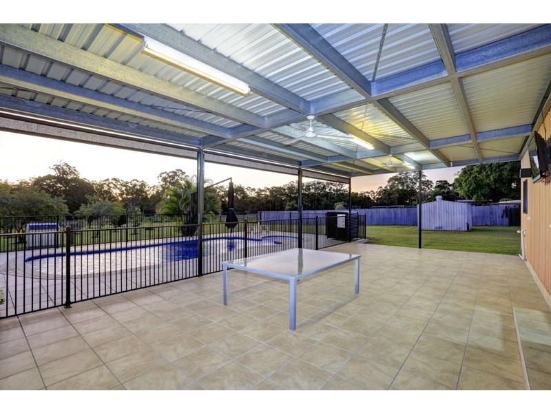 224 Cummins Road, Branyan QLD 4670