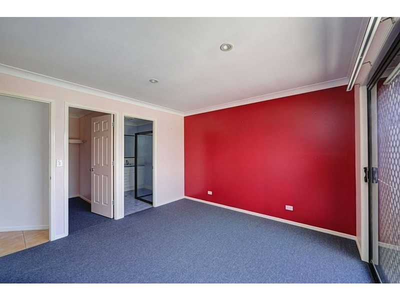 42 Pinto Avenue, Branyan QLD 4670