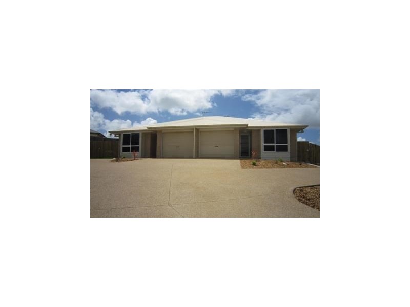 1/2A Pinnacle Court, Avoca QLD 4670