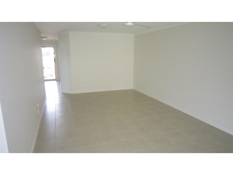 1/2A Pinnacle Court, Avoca QLD 4670