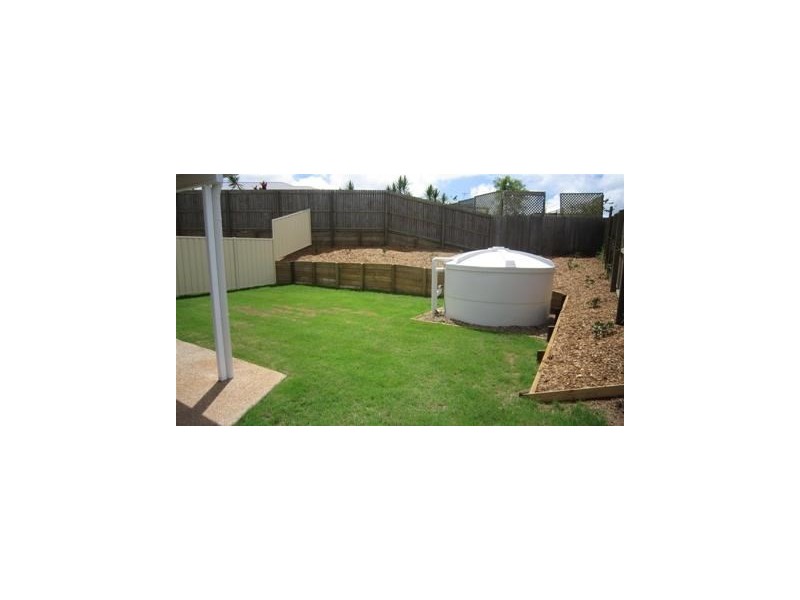 1/2A Pinnacle Court, Avoca QLD 4670