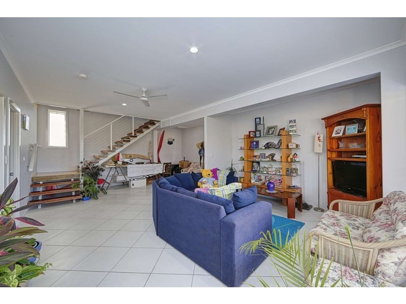 64 Fairydale Road, Welcome Creek QLD 4670