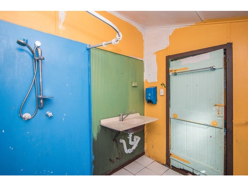 25 Alice Street, Walkervale QLD 4670