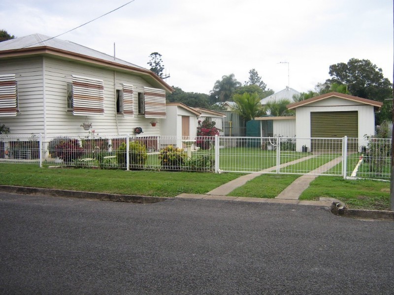 7 Water Street, Bundaberg QLD 4670