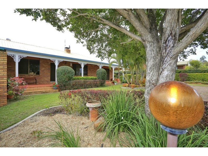 15 Glenview Crescent, Avoca QLD 4670