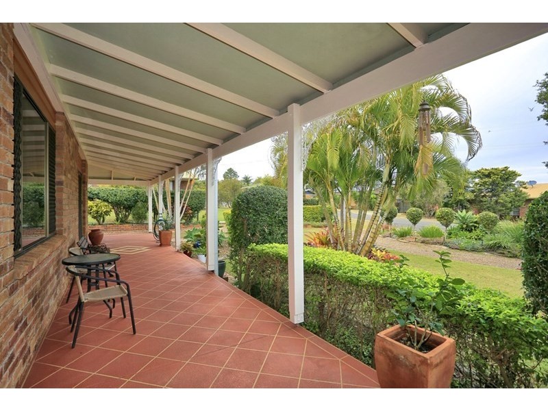 15 Glenview Crescent, Avoca QLD 4670