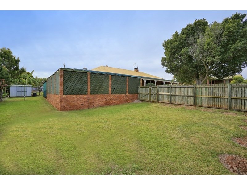 15 Glenview Crescent, Avoca QLD 4670