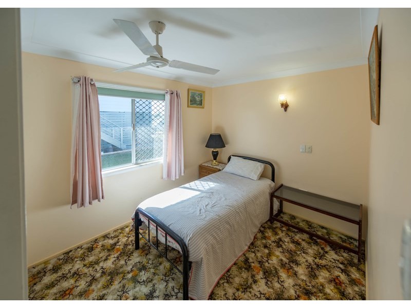 27 Cottell Street, Bundaberg North QLD 4670