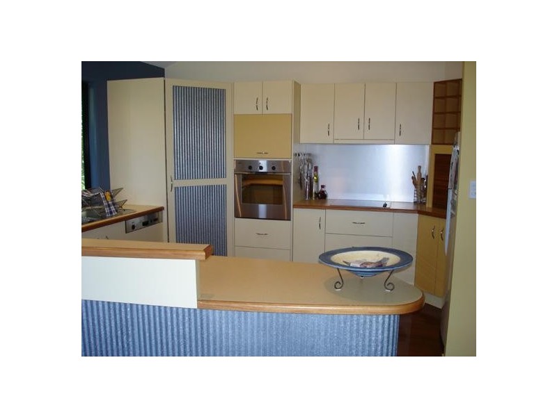 3 Ocean Court, Moore Park Beach QLD 4670