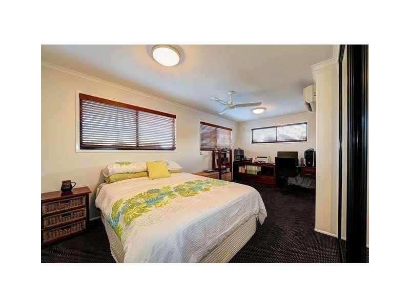 2/22a Woongarra Scenic Drive, Bargara QLD 4670