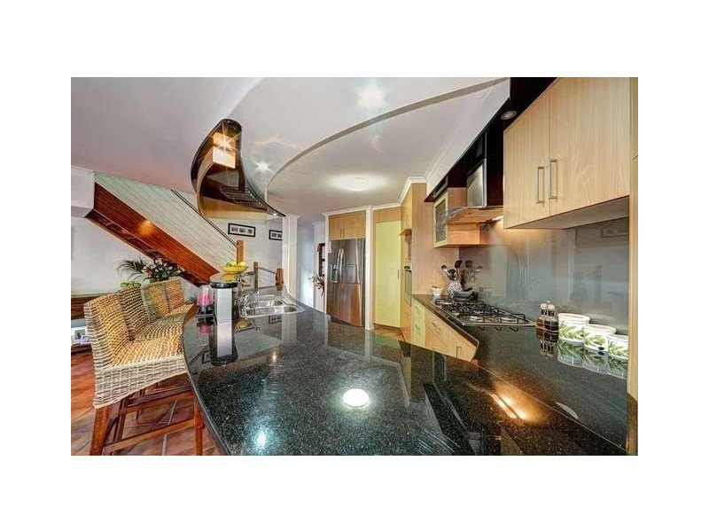 2/22a Woongarra Scenic Drive, Bargara QLD 4670