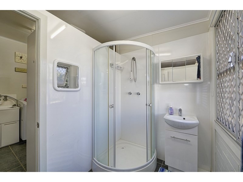 5 Birks Street, Avenell Heights QLD 4670