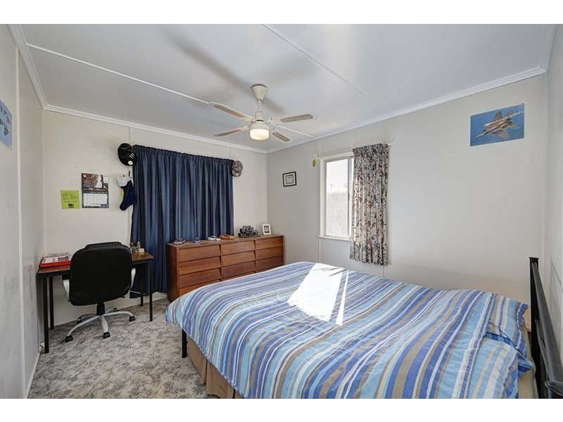 5 Birks Street, Avenell Heights QLD 4670