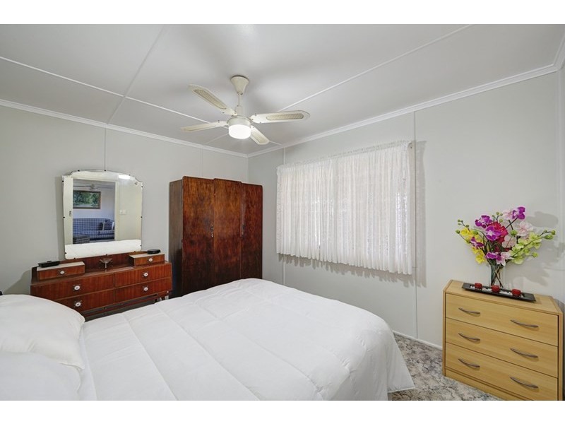 5 Birks Street, Avenell Heights QLD 4670