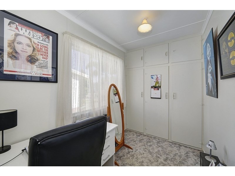 5 Birks Street, Avenell Heights QLD 4670