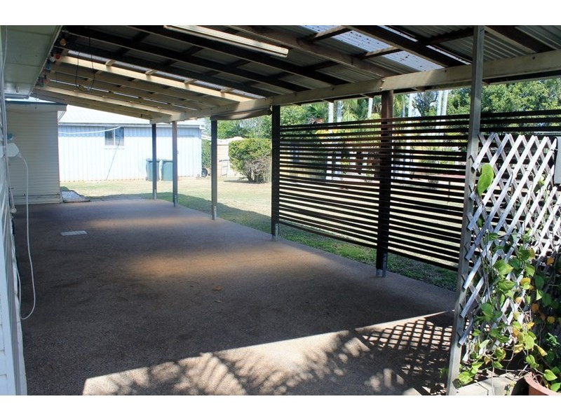 1082 Moore Park Road, Gooburrum QLD 4670