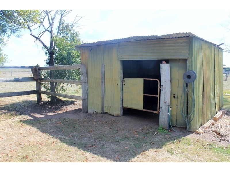 1082 Moore Park Road, Gooburrum QLD 4670