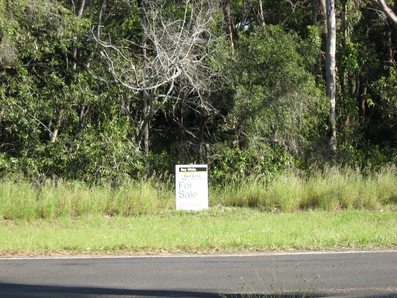 Moore Park Beach QLD 4670